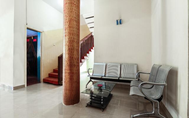 OYO 12237 Luxury Villas