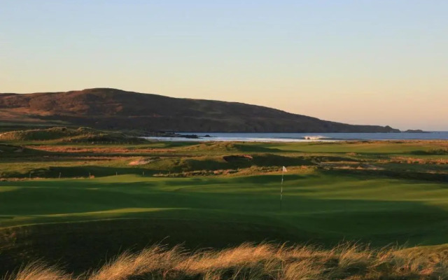 Another Place, The Machrie