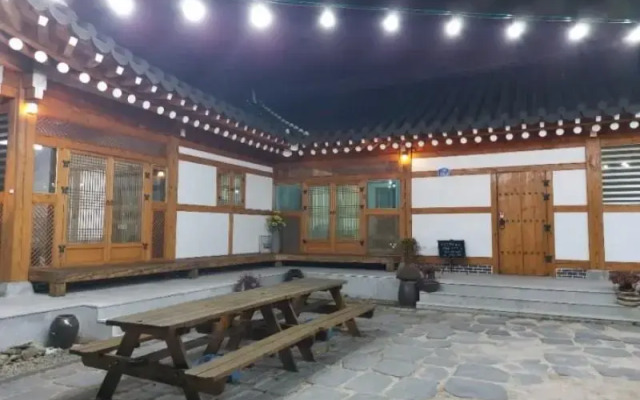 Gyeongju Namsan Hanok Pension