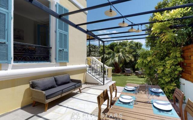 Villa Capriciosa - Five Stars Holiday House
