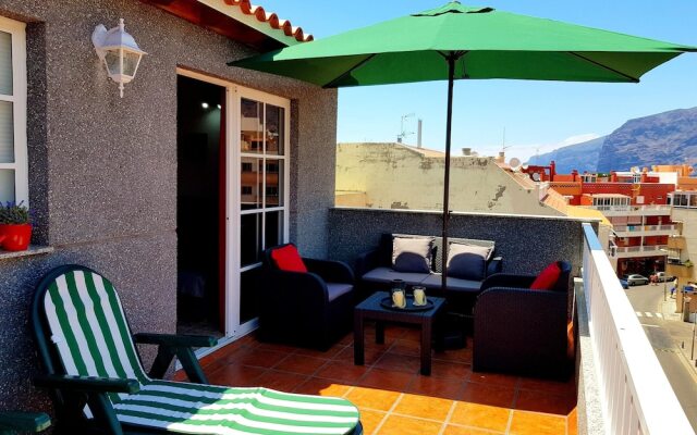 Apartment With 2 Bedrooms in Santiago del Teide, With Wonderful Mounta