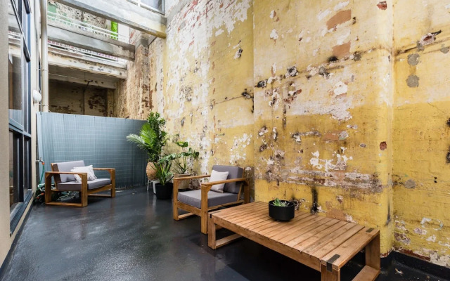 Isla 2Bdr Fitzroy Apartment