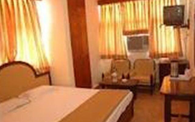 Harjas Palace