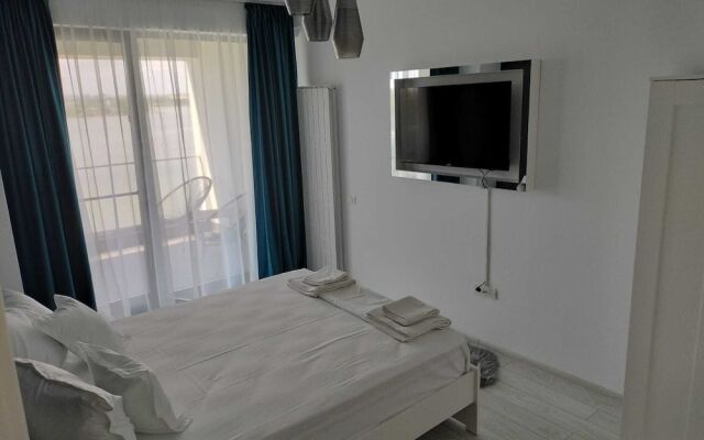 Diamond View Apartments