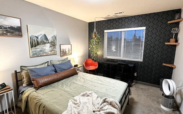 Central Tacoma Homestay -private room-