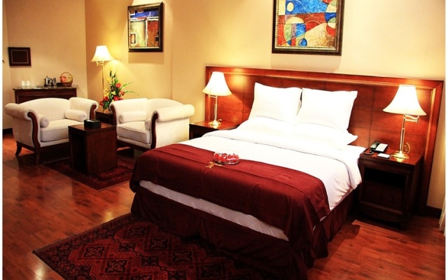 Trianon Royal Hotel