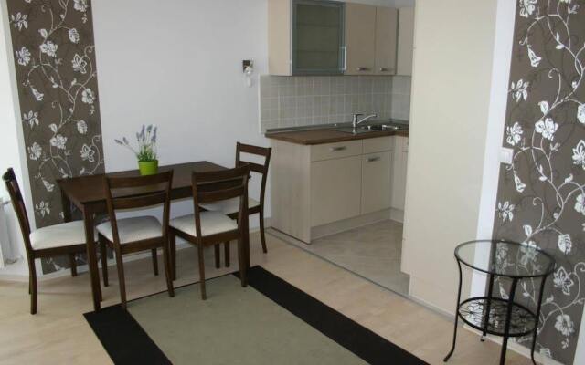 Mr King's Flat