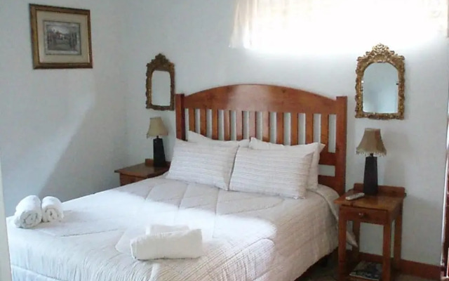 Eleventh Avenue GuestHouse & Conferencing