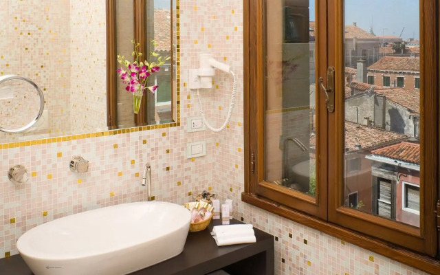 Hotel Palazzo Stern