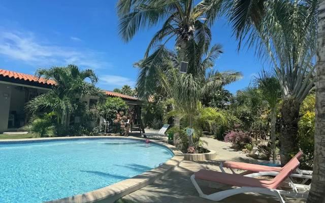 Casalina Garden Apartment Aruba
