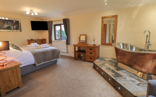 Orcaber Farm Retreat