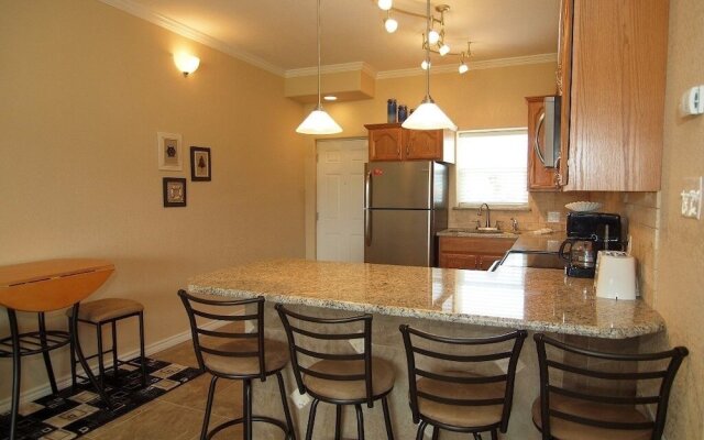 Island 27 2 Bedroom Condo