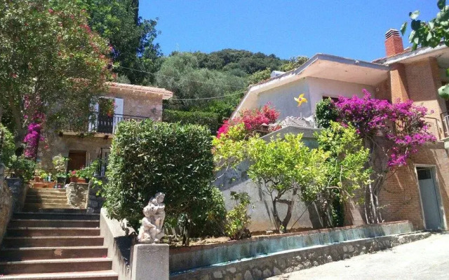 Villa Lina B&B