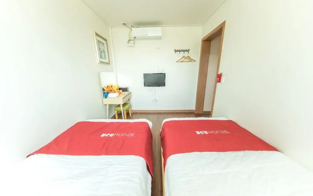 Rgb House Hostel