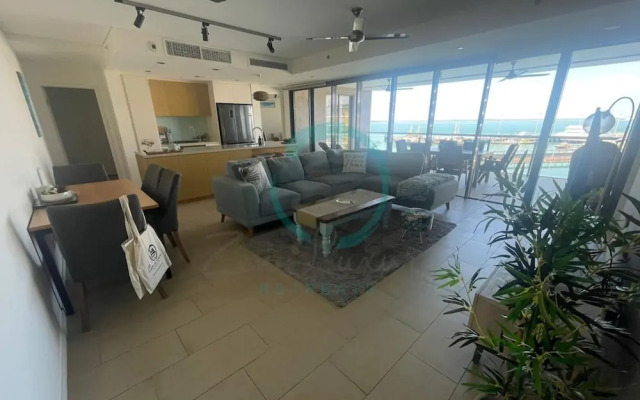 ZEN Paradise - 2-br Waterfront Ocean View Retreat
