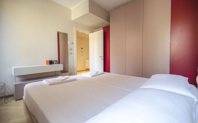 Luxury 65mq Under the 2 Towers