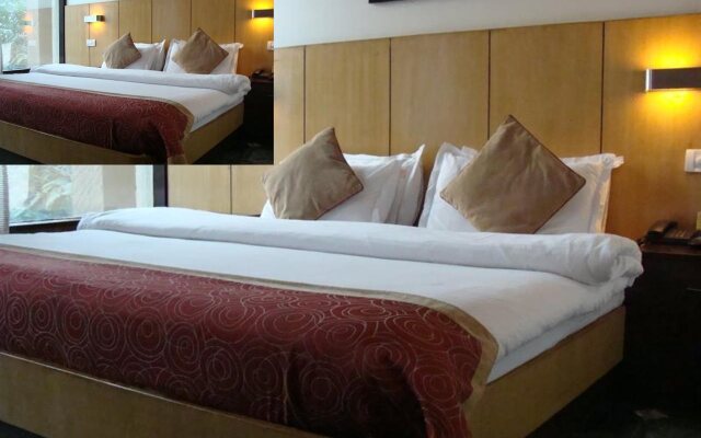 Hotel Dayal Paradise
