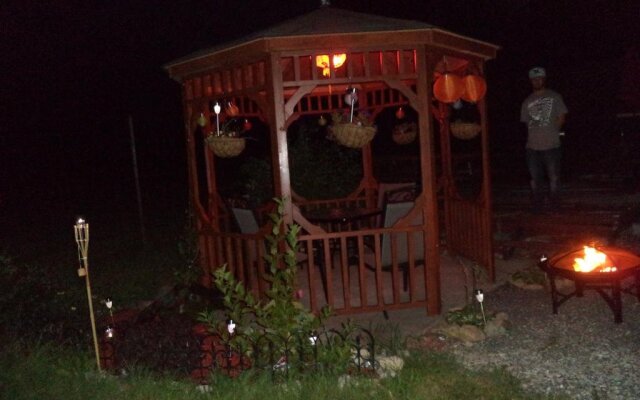 Springmount Motel