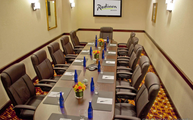 Thousand Hills Resort Hotel