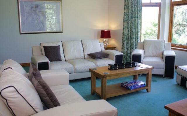 Rossie Lodge Apartment