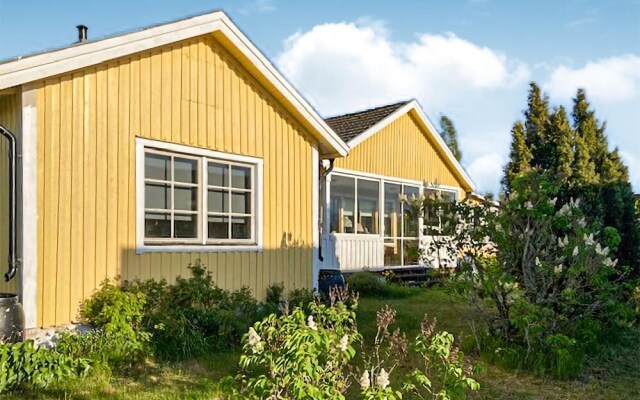 Beautiful Home in Färjestaden With 2 Bedrooms