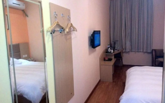 Jia Yi Hotel-panyu Dashi Changlong Branch