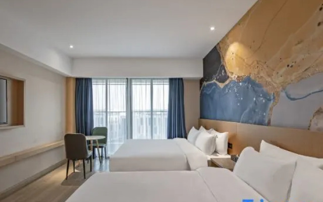 Qiuguo Hotel X(Guangzhou Baiyun International Airport T1 Branch)