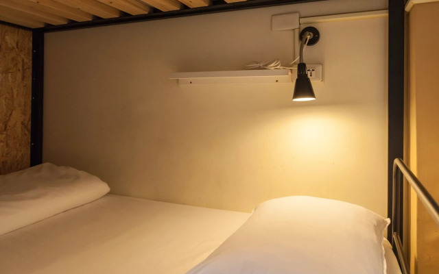 Sleeping Boot Hostel