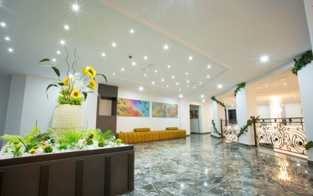 De Signature Tower Hotels & Suites
