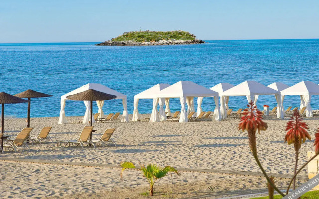 Hellenic Palace