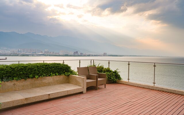 Hotel Indigo Dali Erhai by IHG