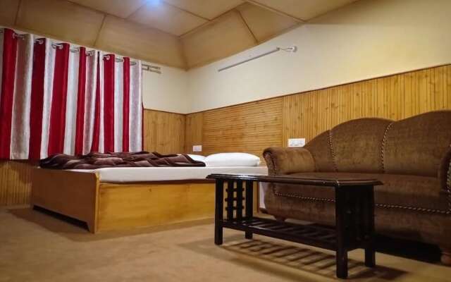 Triund Camps Riverside Resort