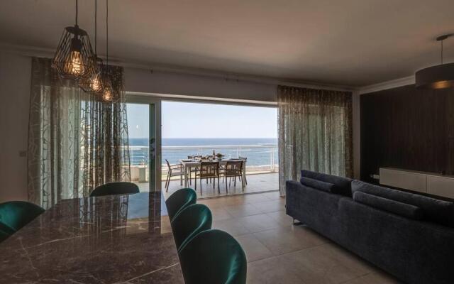 PRIME AREA Seafront 3Bed Sliema with pool FL502