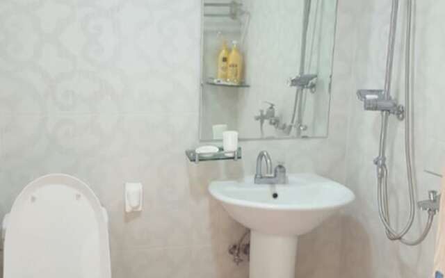 Organic Redclay House