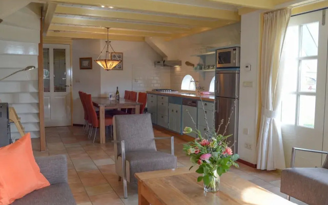 Lovely Holiday Home in Texel near Sea