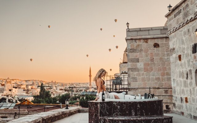 Cappadocia Secret Hill Cave Suites