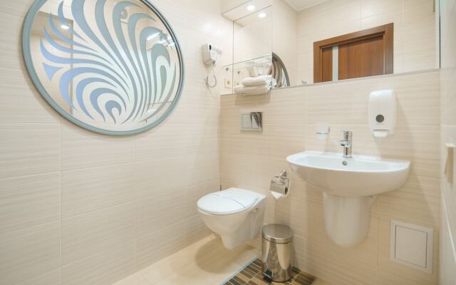 Abri Hotel