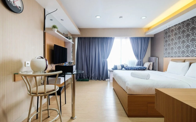 Elegant Studio The Hive Tamansari Apartment