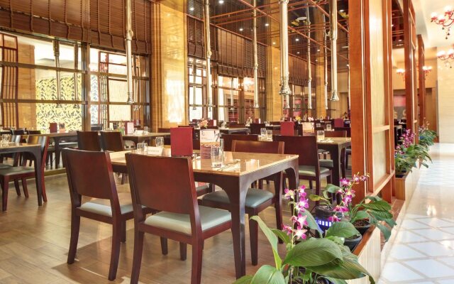NagaWorld Hotel & Entertainment Complex