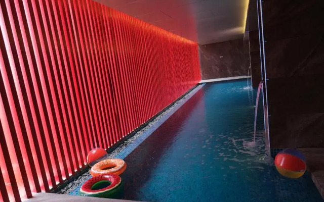 Red Hotel Cubao, Quezon City