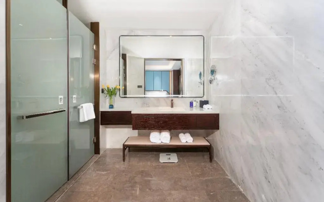 Voco Hangzhou Binjiang Minghao