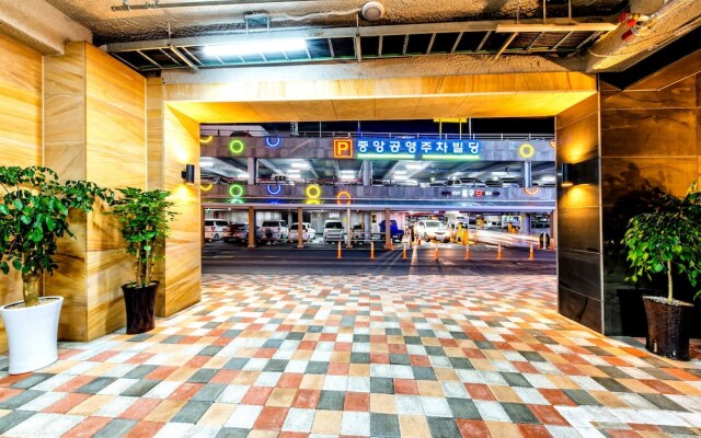 Hotel DK