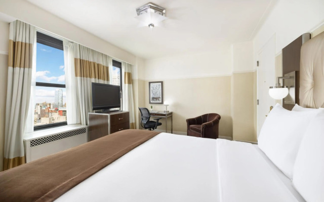 Marseilles Beachfront Hotel