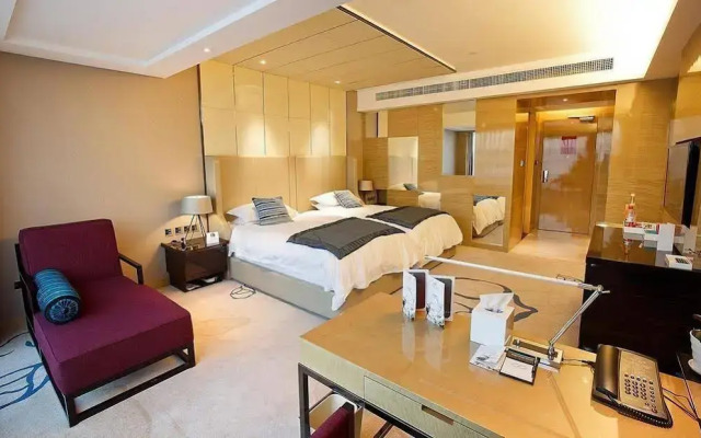 Hongkou Silver Hotel