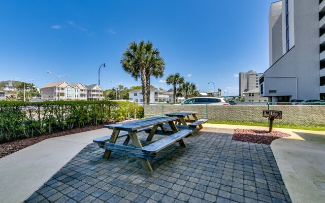 Emerald Cove by Condo-World