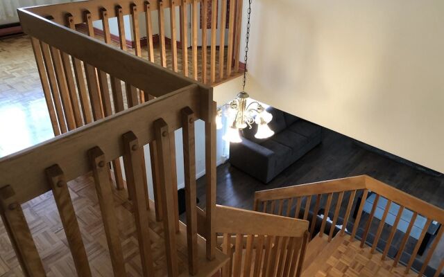 House With 3 Bedrooms in Carignan, With Enclosed Garden and Wifi
