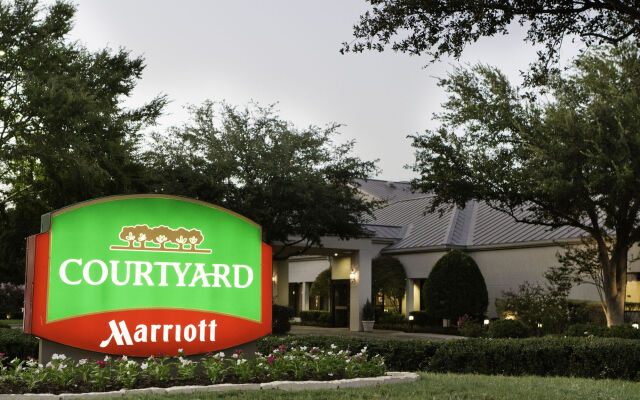 Courtyard By Marriott Dallas DFW Airport North/Irving