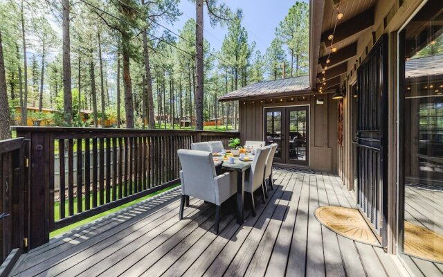 Rustic Pines Retreat