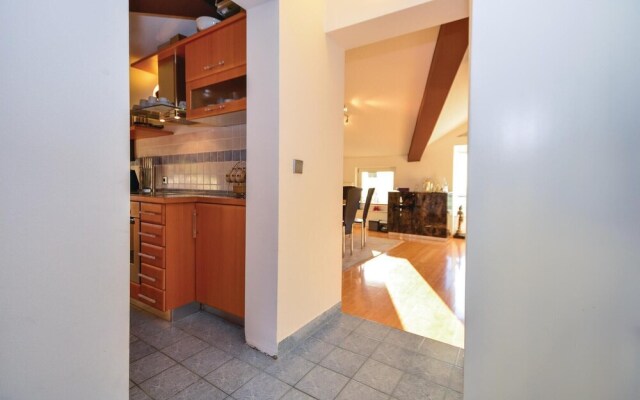 Awesome Home in Izola With Wifi and 3 Bedrooms