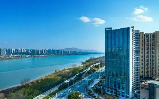 JI Hotel (Changsha Yanghu New Town Subway Station)